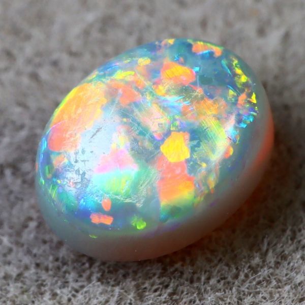 0.500ct 天然ブラックオパール オーストラリア 最高品質 遊色抜群 〔Australia Black opal 宝石 裸石 ルース 天然 jewelry natural loose〕_画像2