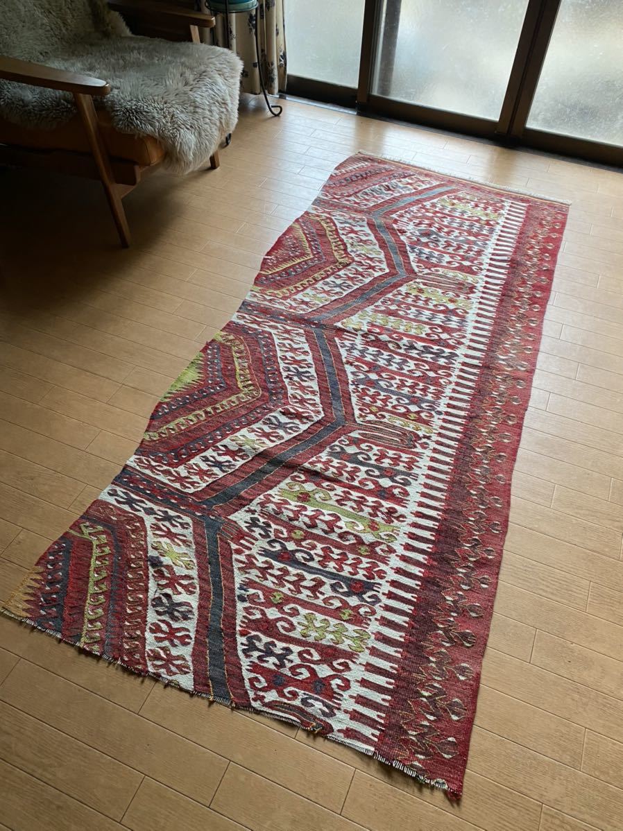 キリムのある素敵な暮らし/トルコ有名産地織が細かく素敵な キリムのある素敵な暮らし/トルコ有名産地織が細かく素敵な
