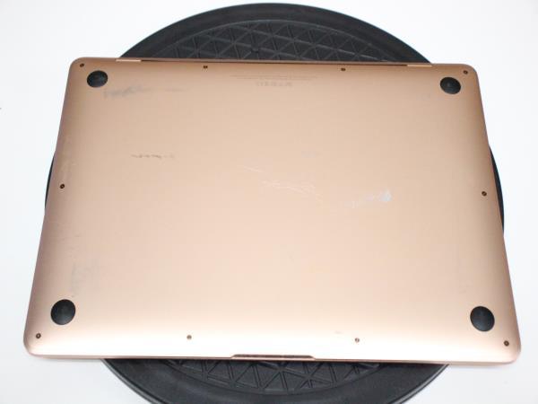 S1932 80 MacBook Air A1932 (Retina, 13インチ, 2018) ジャンク_画像5