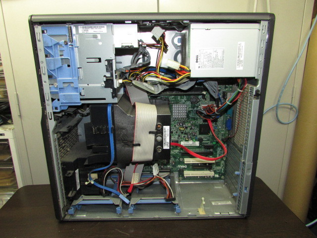 【YDT0915】★DELL PowerEdge SC430 Intel Pentium4 2.8GHz/1GB/HD欠品/DVD/OS無し/BIOS確認済み 本体のみ★中古_画像6