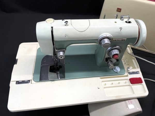 【B501】簡易動作確認済み JANOME ジャノメ ミシン モデル670 フットコントローラー付き 1980年代 昭和レトロ リッカー b_画像2