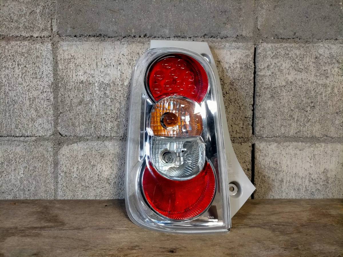 ダイハツ純正 L675S L685S ミラココア 後期 LED テール ダイハツ純正 L675S L685S ミラココア 後期 LED テール