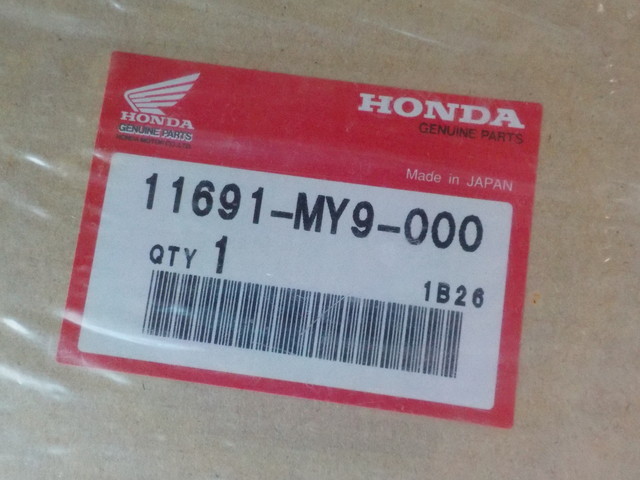 WD●〇（111）１点のみ純正部品新品未使用HONDAホンダCB400SFスターターカバーガスケット（11691-MY9-000）　5-11/23（ま）_画像7