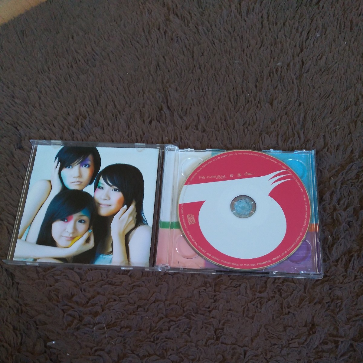 Perfume「ポリリズム」初回限定盤 CD+DVD　パフューム_画像3