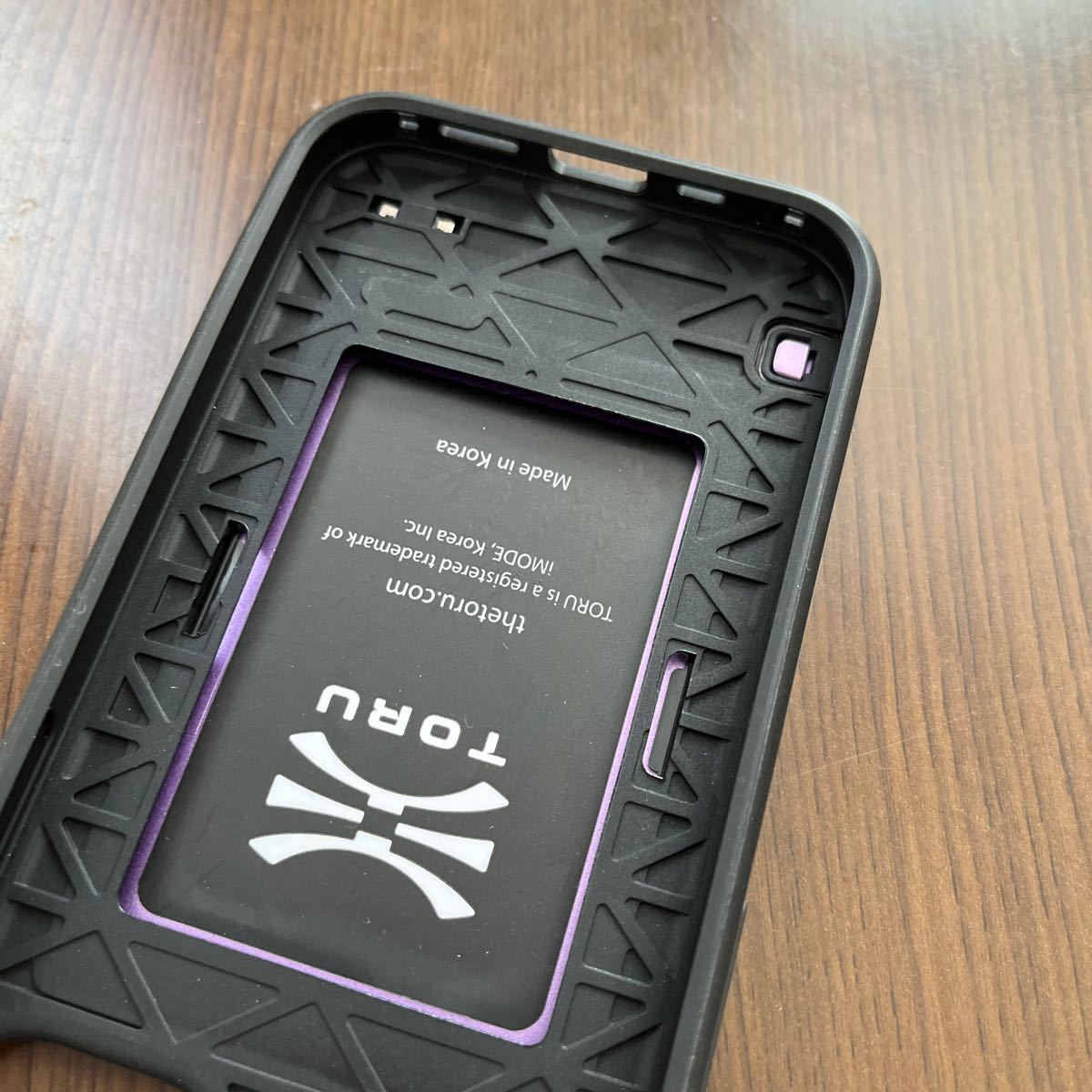 511p1819☆ TORU CX SLIMウォレットケース iPhone 13 対応 - 保護用の二層層衝撃吸収バンパーシェルと、隠しカードホルダー付き_画像5