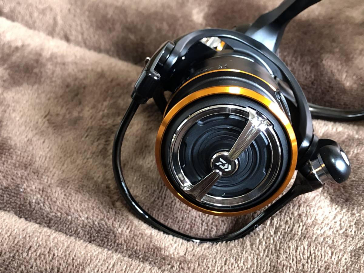 ダイワ 21プレッソ LT2000SS-P SLPウッドノブ LT2000SSスプール ダイワ 21プレッソ LT2000SS-P SLPウッドノブ LT2000SSスプール