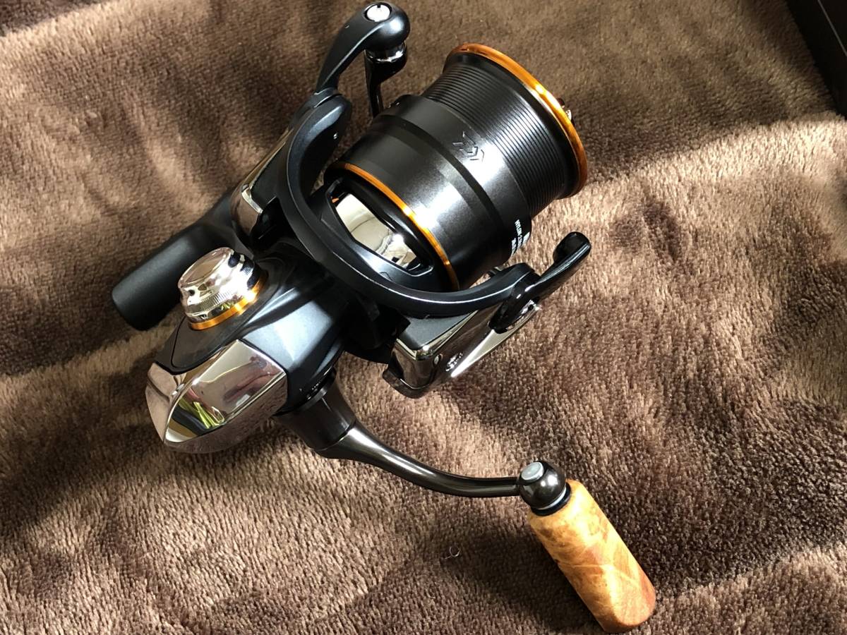 ダイワ 21プレッソ LT2000SS-P SLPウッドノブ LT2000SSスプール ダイワ 21プレッソ LT2000SS-P SLPウッドノブ LT2000SSスプール