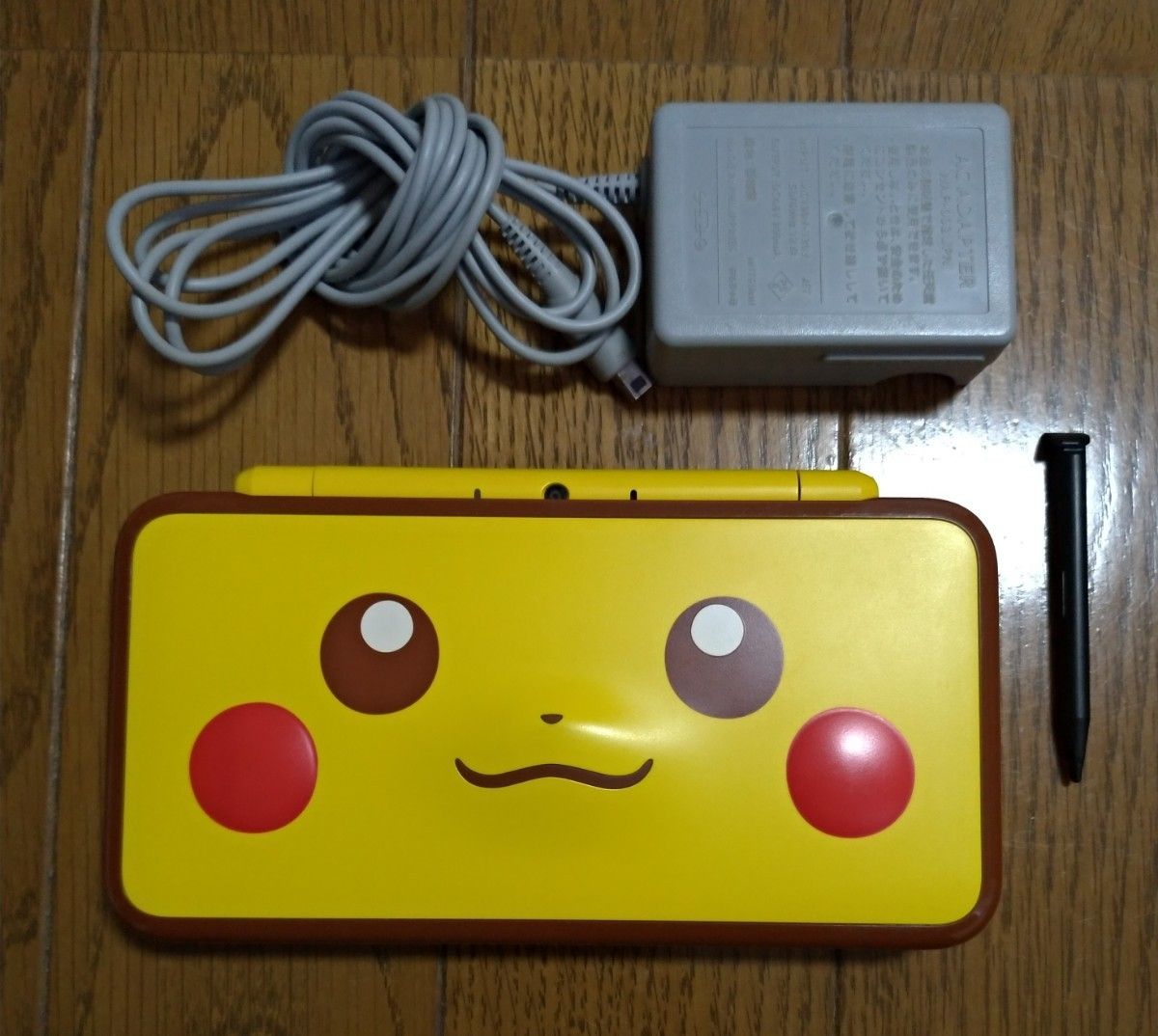 ポケモンセンター限定 Newニンテンドー2DSLL ピカチュウ ポケモンセンター限定 Newニンテンドー2DSLL ピカチュウ