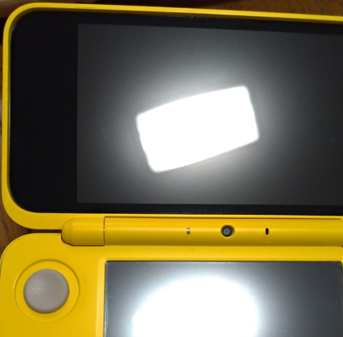 ポケモンセンター限定 Newニンテンドー2DSLL ピカチュウ ポケモンセンター限定 Newニンテンドー2DSLL ピカチュウ