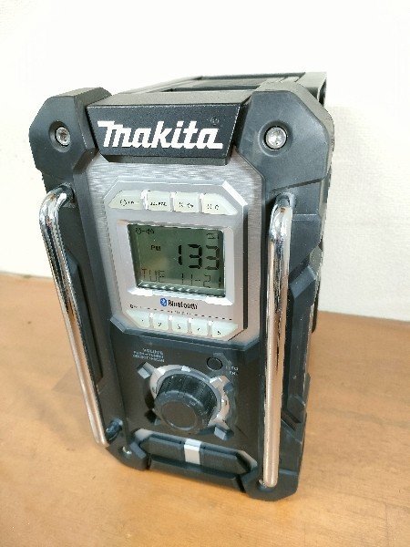  Makita Bluetooth installing rechargeable radio MR108B battery * charger optional USB output possible operation verification ending. 