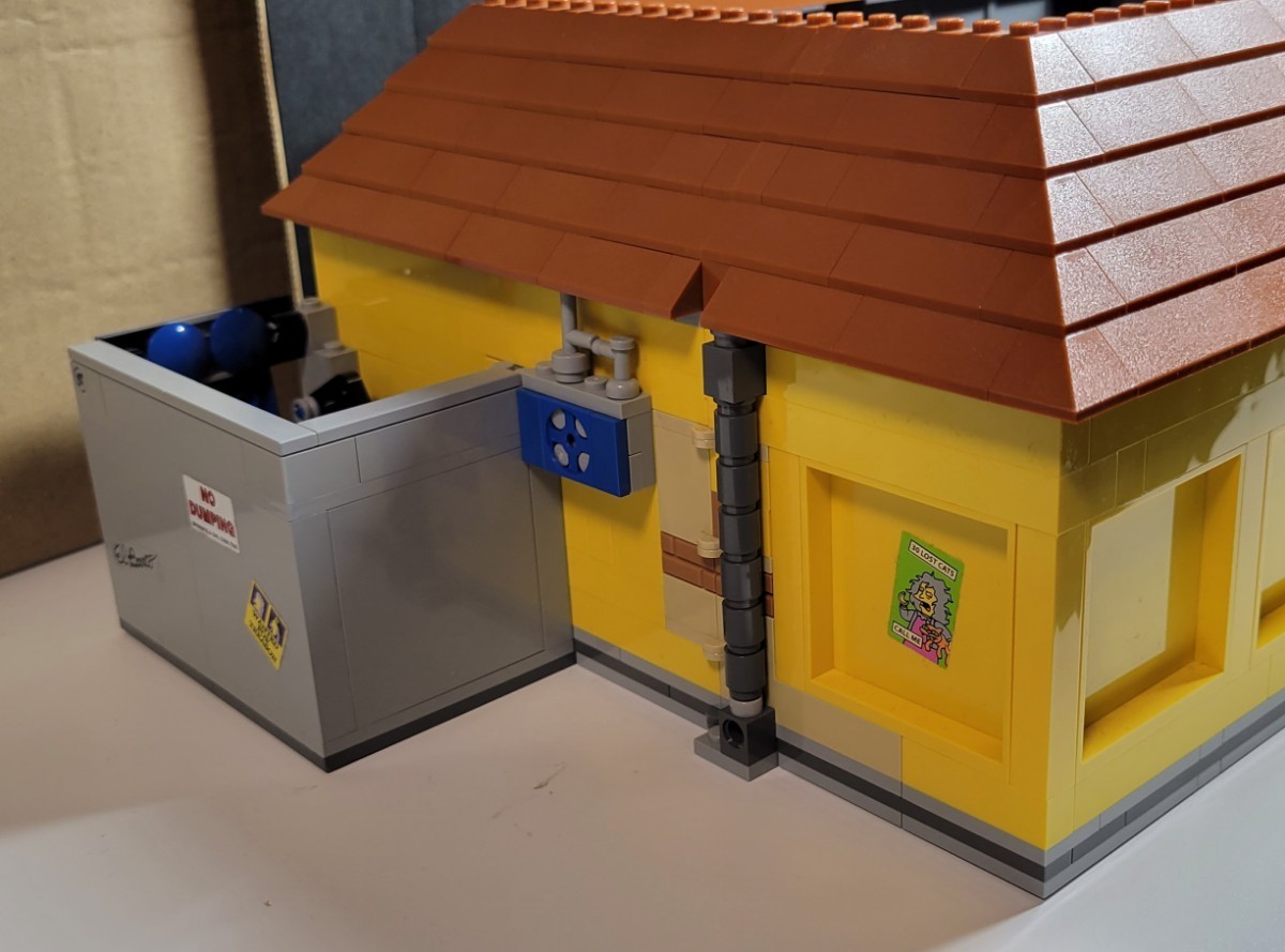 LEGO レゴ シンプソンズ 71016 クイックＥマート The Kwik-E-Mart 現状品 ジャンク ミニフィグ等欠品 タウン 建物 ジオラマ ミニチュア_画像9