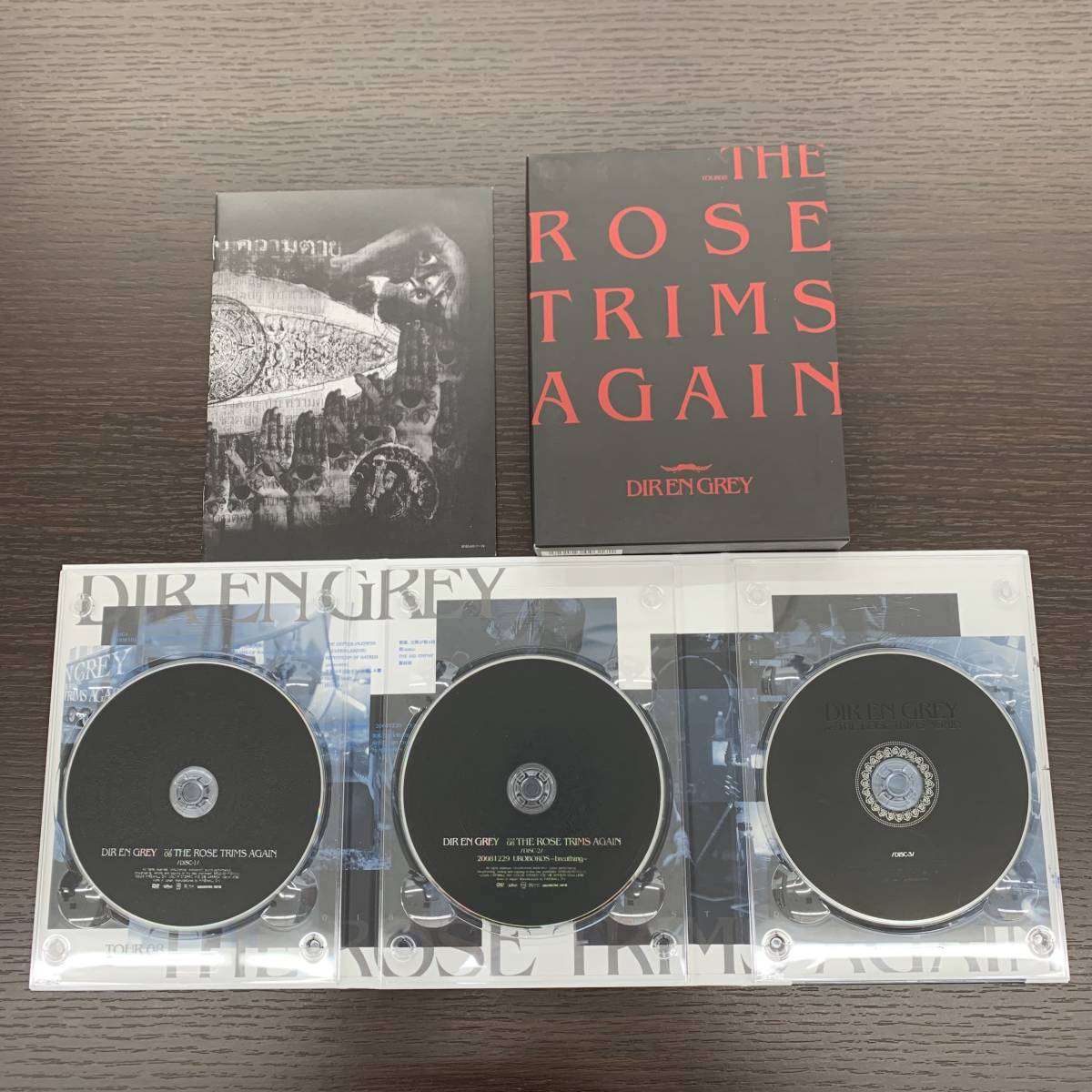 H#4156　ディルアングレイ　♪DVD♪盤面美品　DIR EN GREY　2010年日本武道館他_画像7