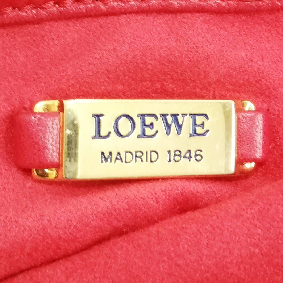 良品/リペア】ロエベ LOEWE アナグラム ナッパレザー 巾着 良品/リペア】ロエベ LOEWE アナグラム ナッパレザー 巾着