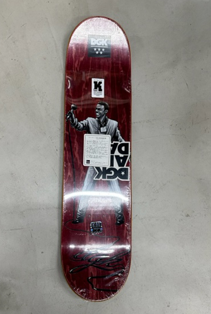 超人気商品！！　デッキテープ付！！　　DGK スケートボード 　デッキ　ONE　OFF47　8.0インチ　_画像2