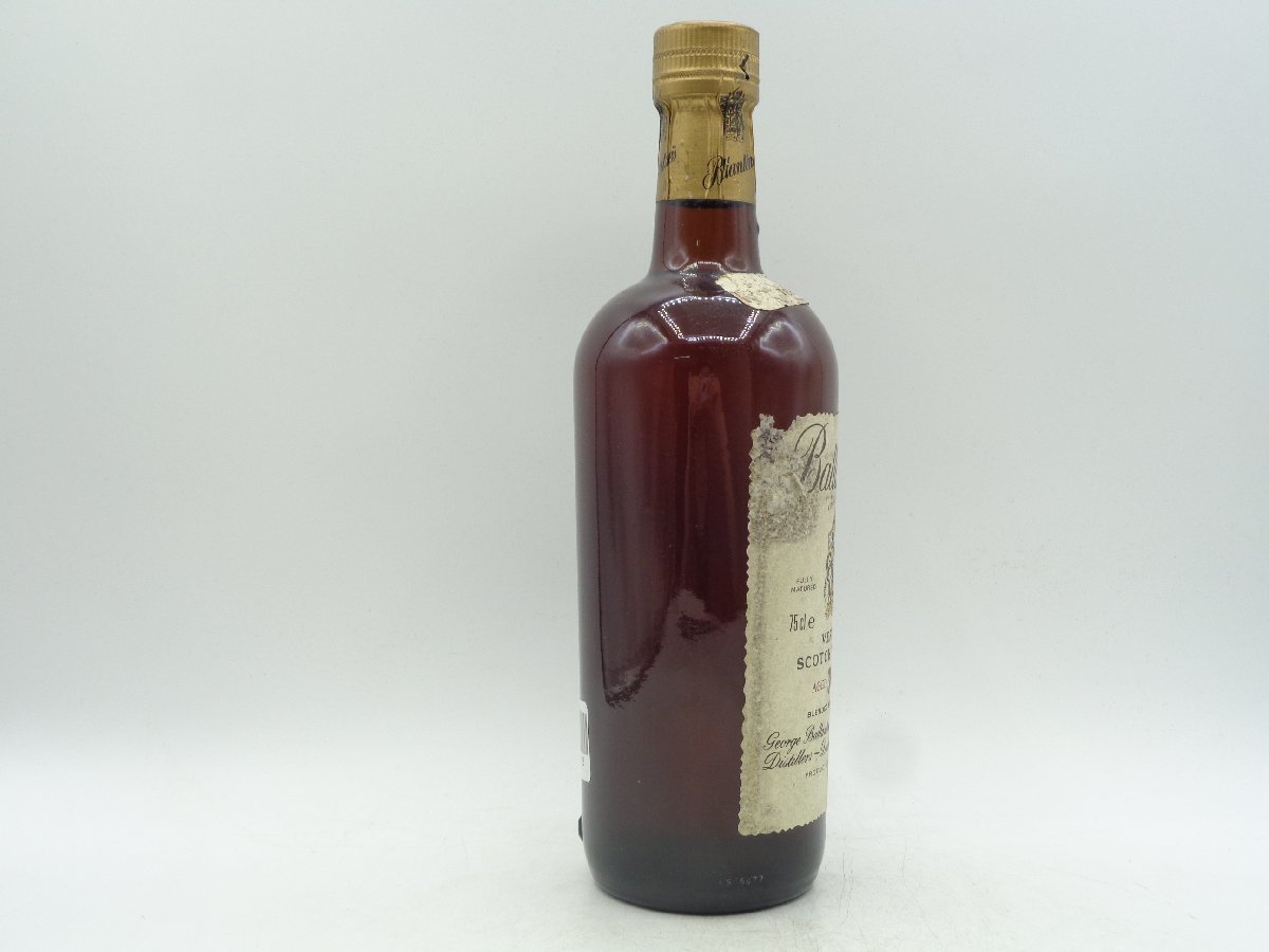 【1円】～ BALLANTINE'S VERY OLD 30年 バランタイン ベリー オールド スコッチ ウイスキー 750ml 43% 未開封 古酒 ※ラベル難あり Q2142_画像4