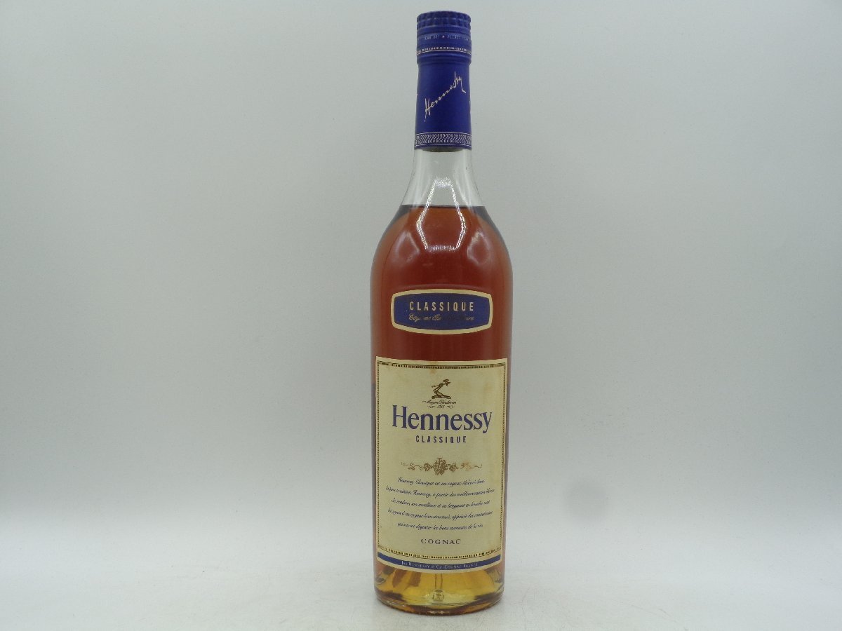 HENNESSY CLASSIQUE ヘネシー クラシック コニャック ブランデー 未開封 古酒 700ml Q4215_画像1