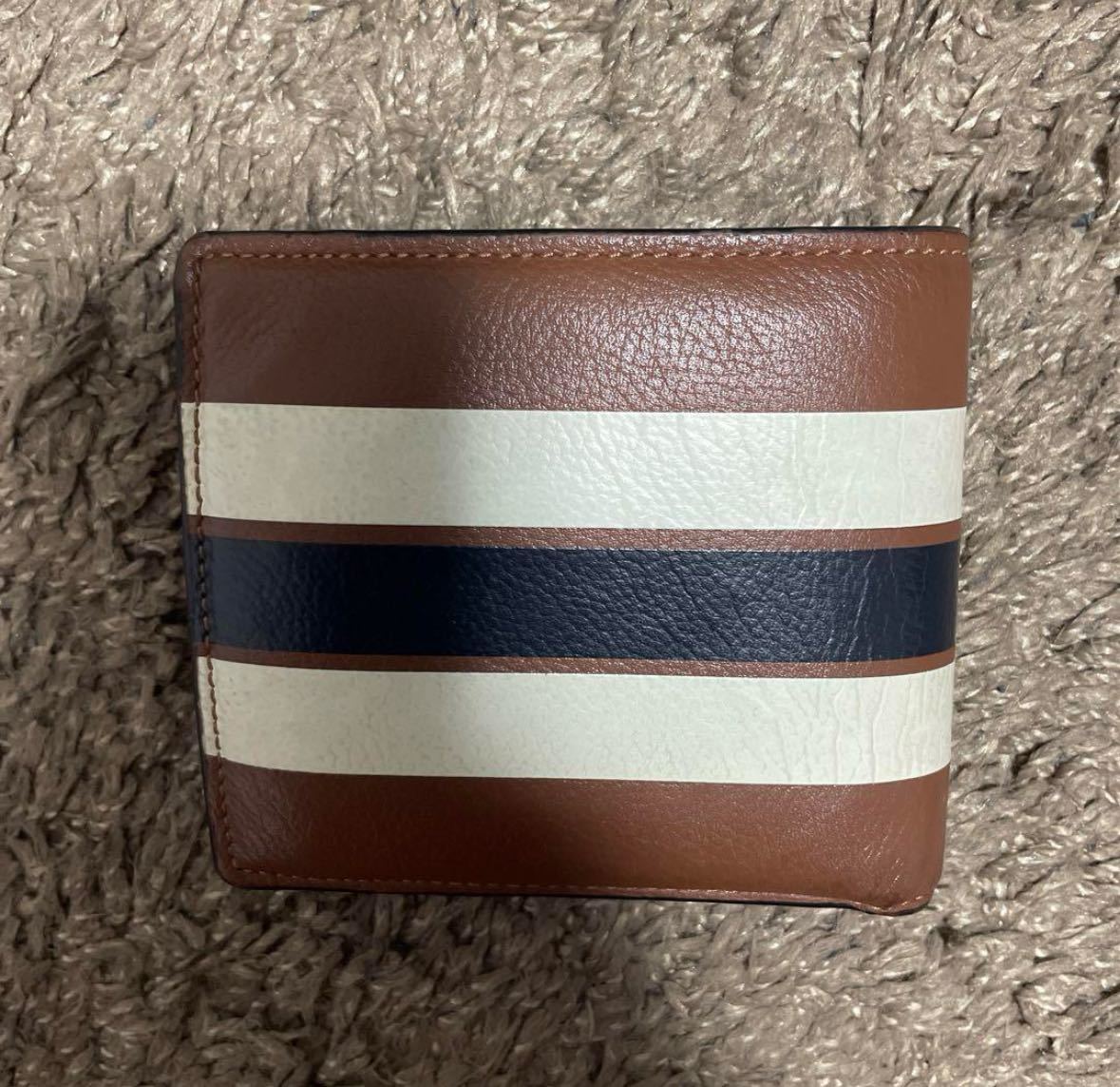 コーチCOACH 　二つ折り財布　中古_画像2