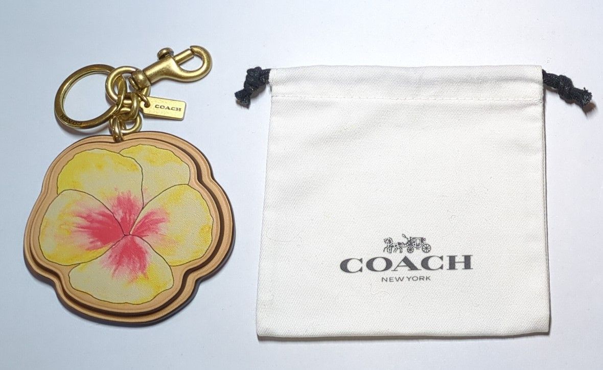 日本限定品 COACH KOKIコラボ キーホルダー チャーム　花柄 紙袋 コーチ