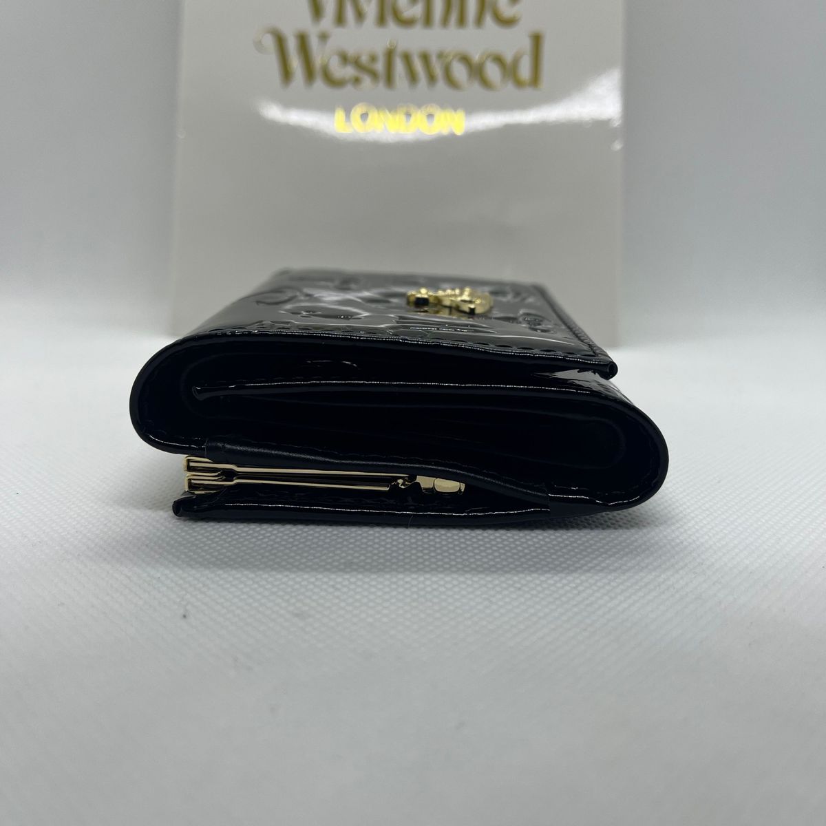 新品未使用]Vivienne Westwood 三つ折り財布 黒｜Yahoo!フリマ（旧