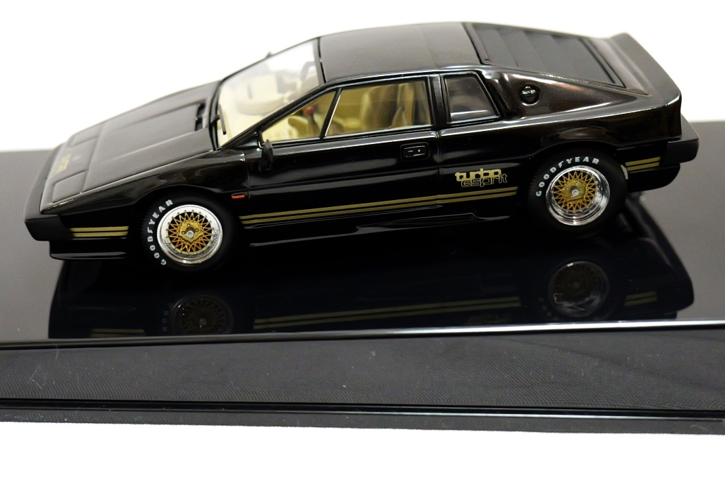 ■希少即決！1/43 オートアート エスプリ ターボ ブラック AUTOart Lotus Esprit Turboの画像9