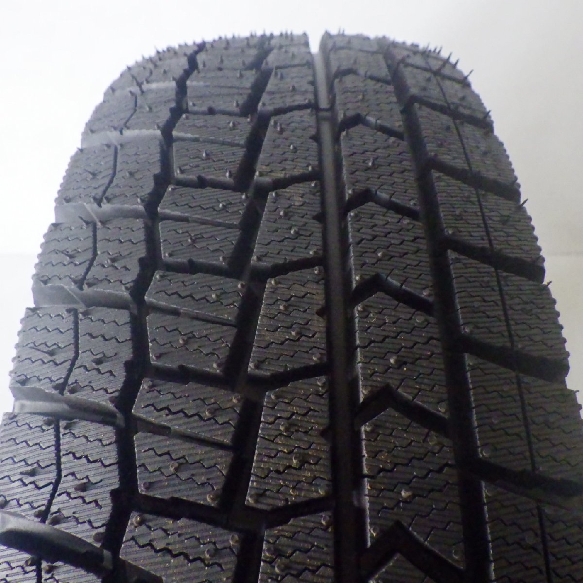 195/60R16 89Q ダンロップ WINTERMAXX WM02 新品処分 4本セット価格 スタッドレスタイヤ 2019年製_画像2