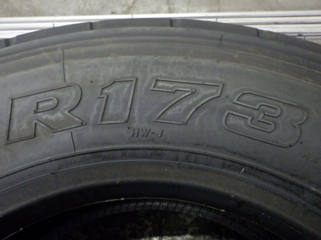 265/70R19.5 140/138J ブリヂストン R173 中古 9.9分山 2本セット サマータイヤ 2023年製_画像5