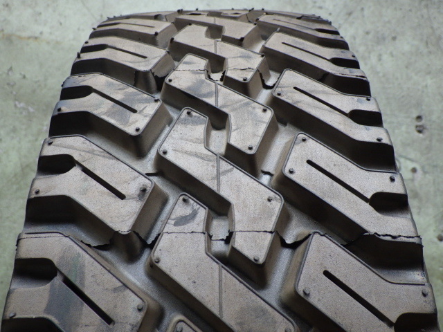 225/80R17.5 123/122L ROADSTONE J16-180 未走行再生 4本セット オールシーズンタイヤ L16736_画像5