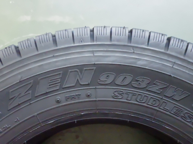 235/70R17.5 136/134J ヨコハマ ZEN 903ZW 中古 7分山 4本セット スタッドレスタイヤ 2019年製 L16826_画像3