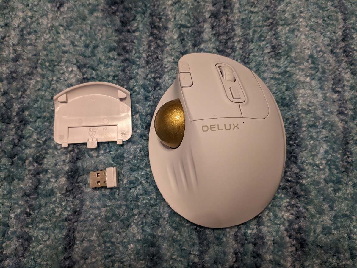0511u1710　DELUX MT1DB ホワイト 人間工学 トラックボール ワイヤレス マウス Bluetooth MT1 同梱不可_画像1