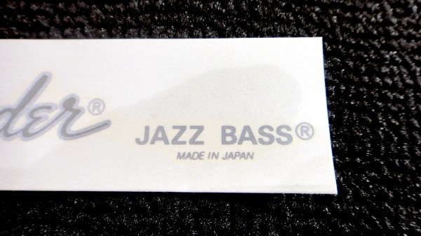 ★説明書&保証付き！◆Fender Japan／Jazz Bass／Silverカラー◆モダン ロゴ デカール ベース JB/ジャズベ リペア◇オリジナル フェンダー_画像3