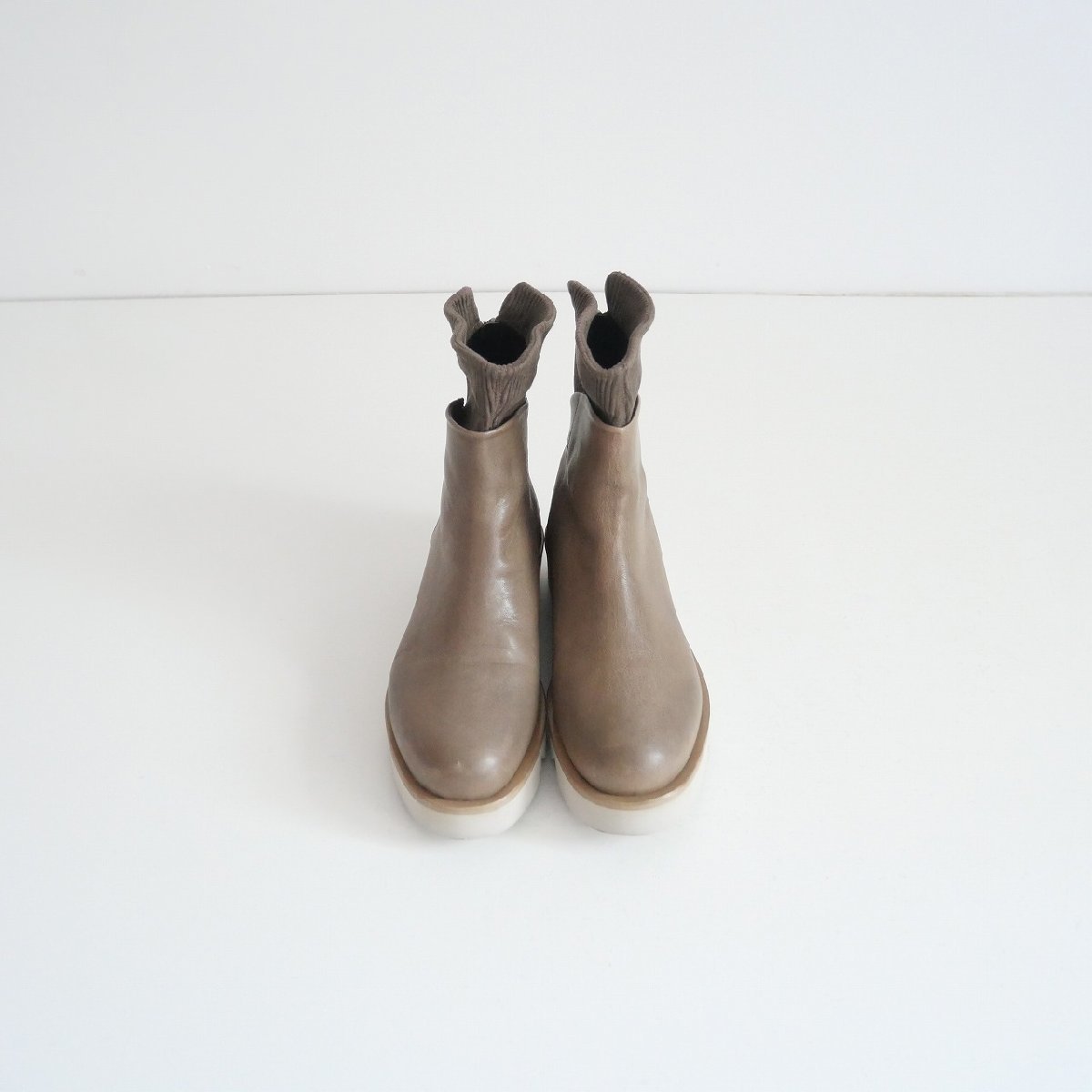 2022 / PATRIZIA BONFANTI Patricia mbon fan ti/ leather short boots YAYA 36 / PLAIN PEOPLE buy goods / 2305-0086