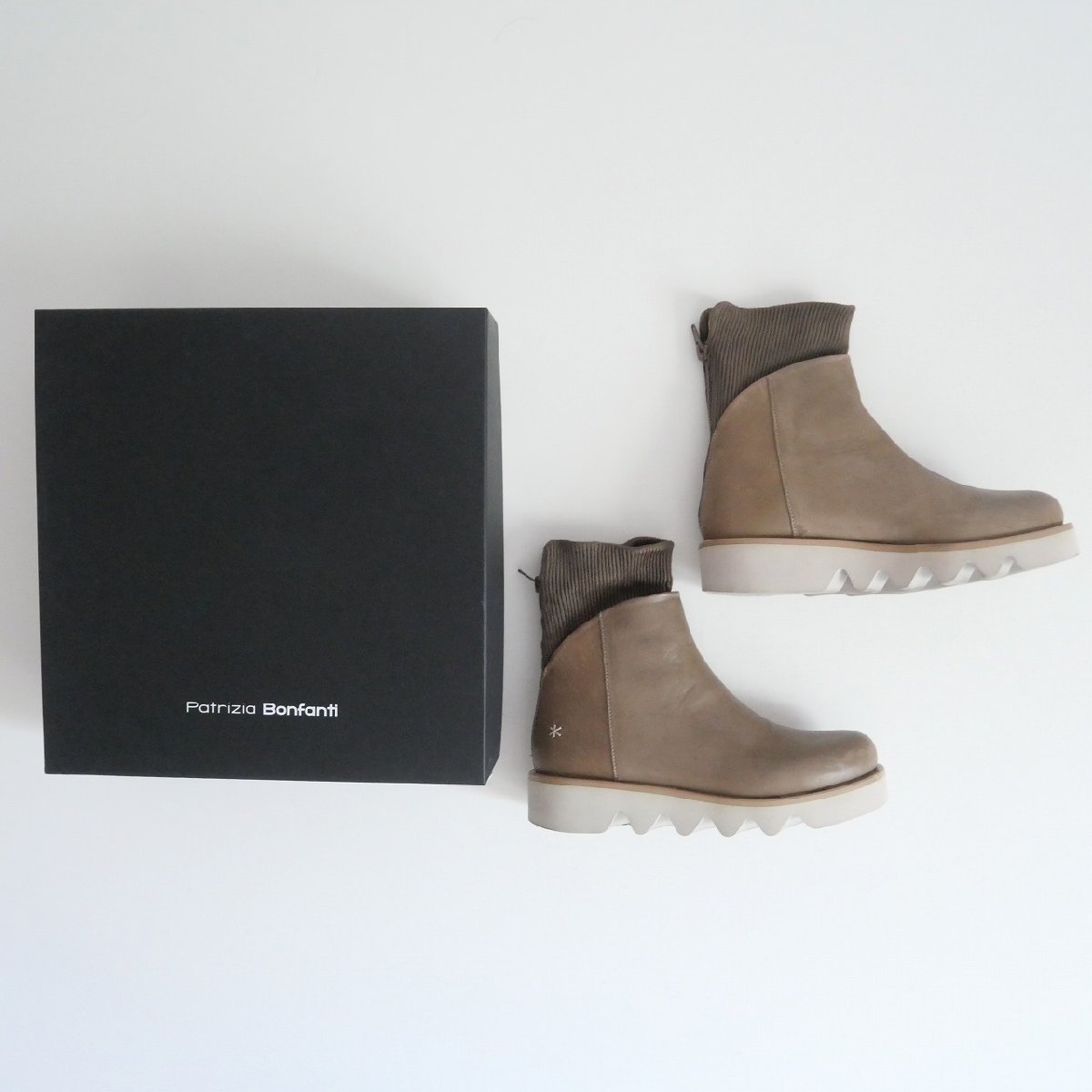 2022 / PATRIZIA BONFANTI Patricia mbon fan ti/ leather short boots YAYA 36 / PLAIN PEOPLE buy goods / 2305-0086