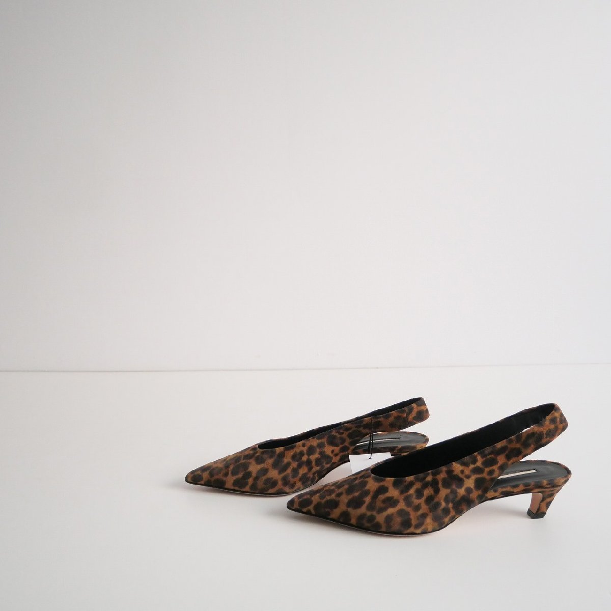 BRENTAb renta car / Leopard mules 38 / 2309-0394