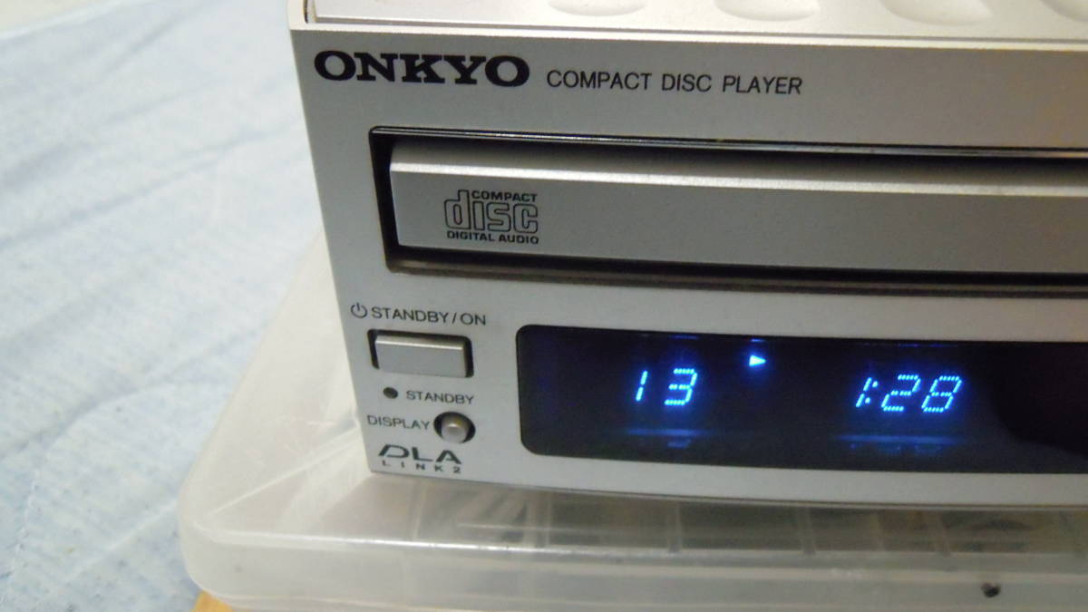 ONKYO 小型CDプレーヤ　C-701A　ＣＤ/CDRテストOK_画像2