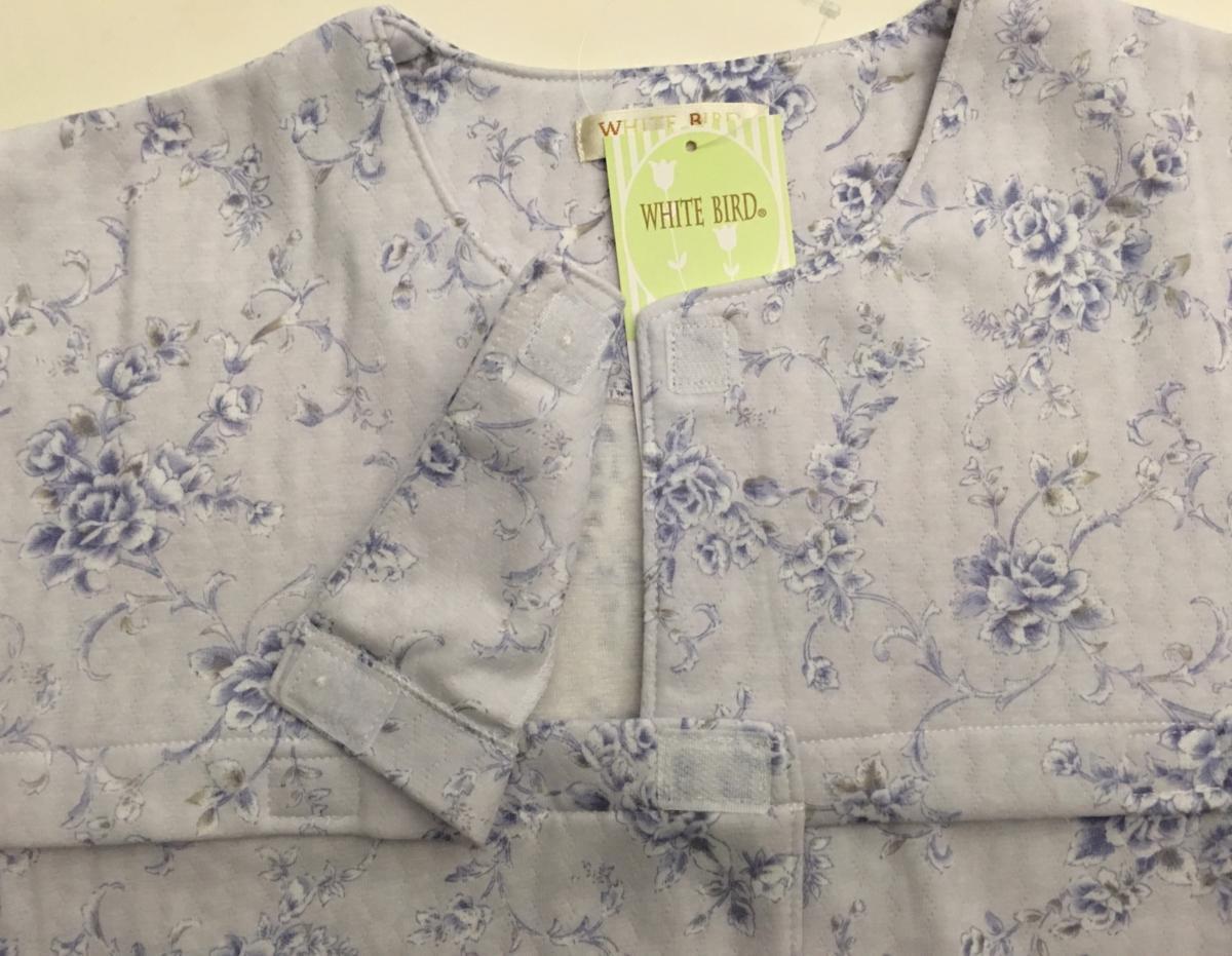 M lady's nursing pyjamas touch fasteners full open whole opening fully put on change easily nursing . kind design quilt .... go in . hand .