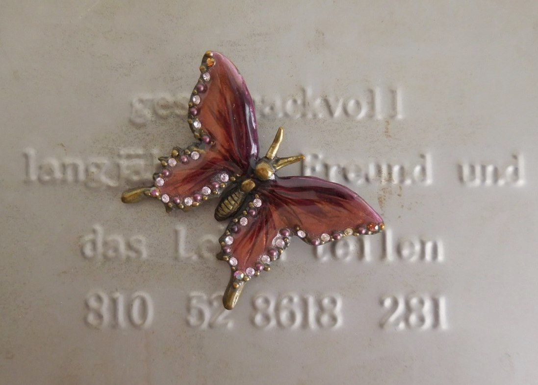 AGATHA PARIS アガタ パリ バタフライ 蝶 ブローチの画像2