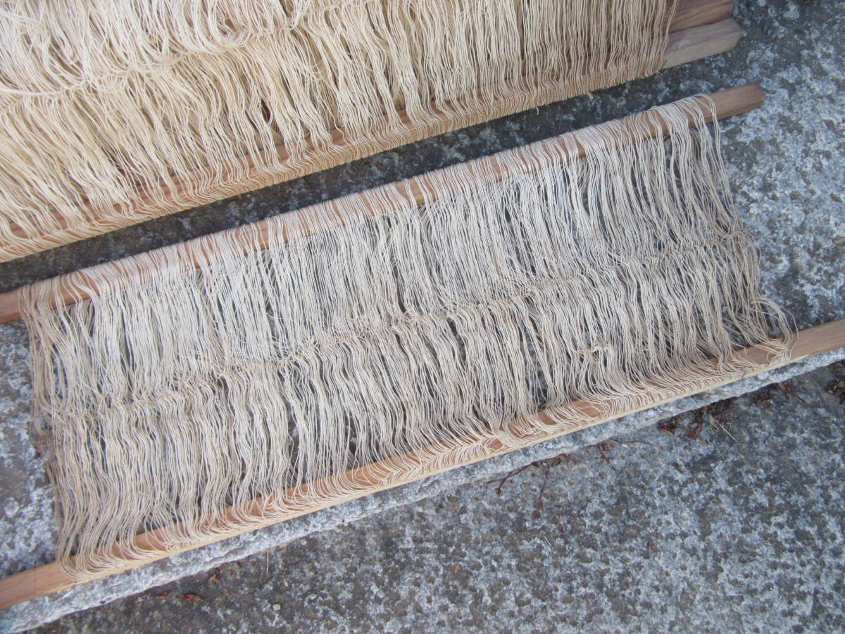 糸綜絖　　伊勢崎織物　手織り機での正絹紬織りや銘仙などに使用　当時もの　２本１セット