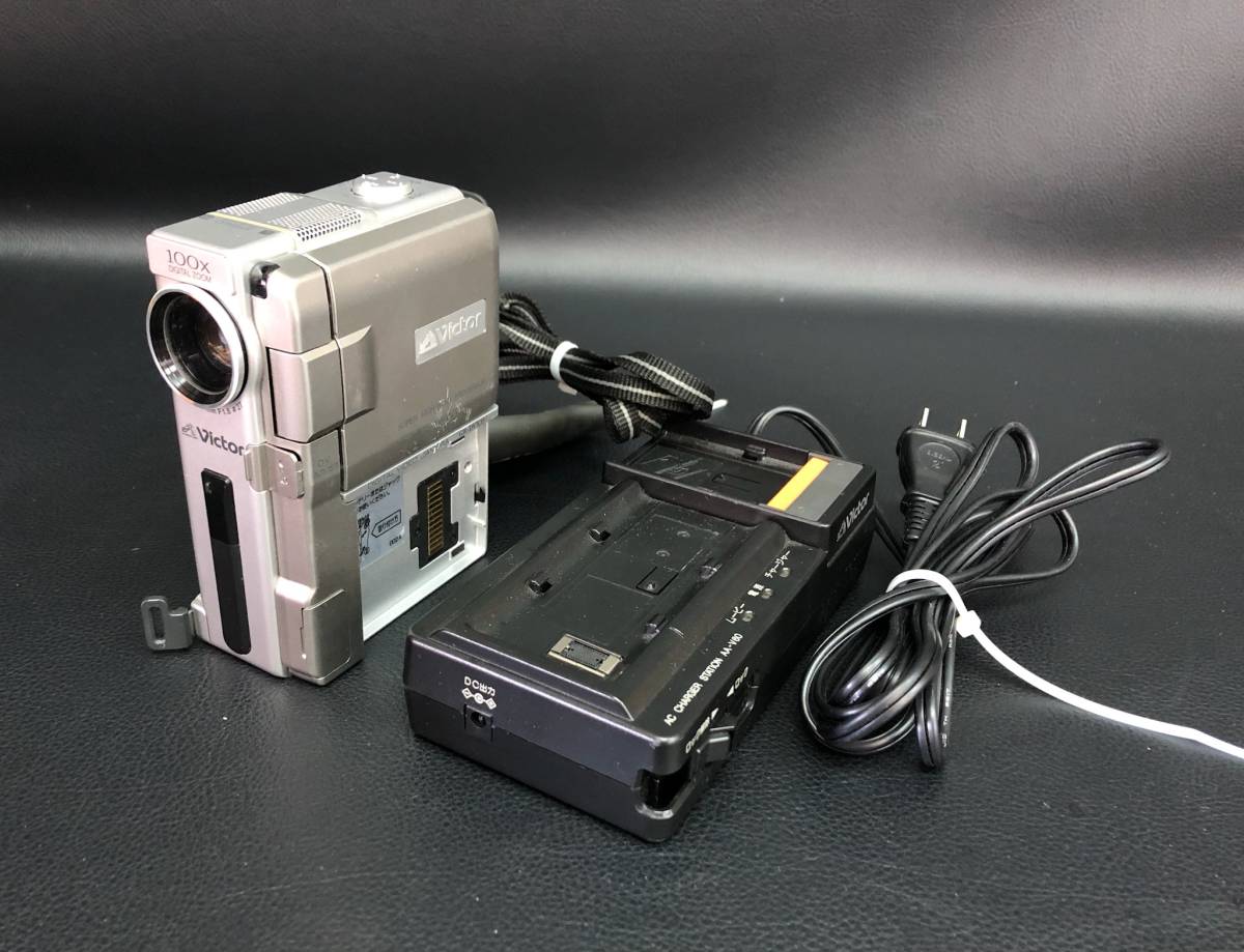 デジタルビデオカメラ チャージャー付き Victor ビクター GR-DVX33 miniDV 231020-126の画像1