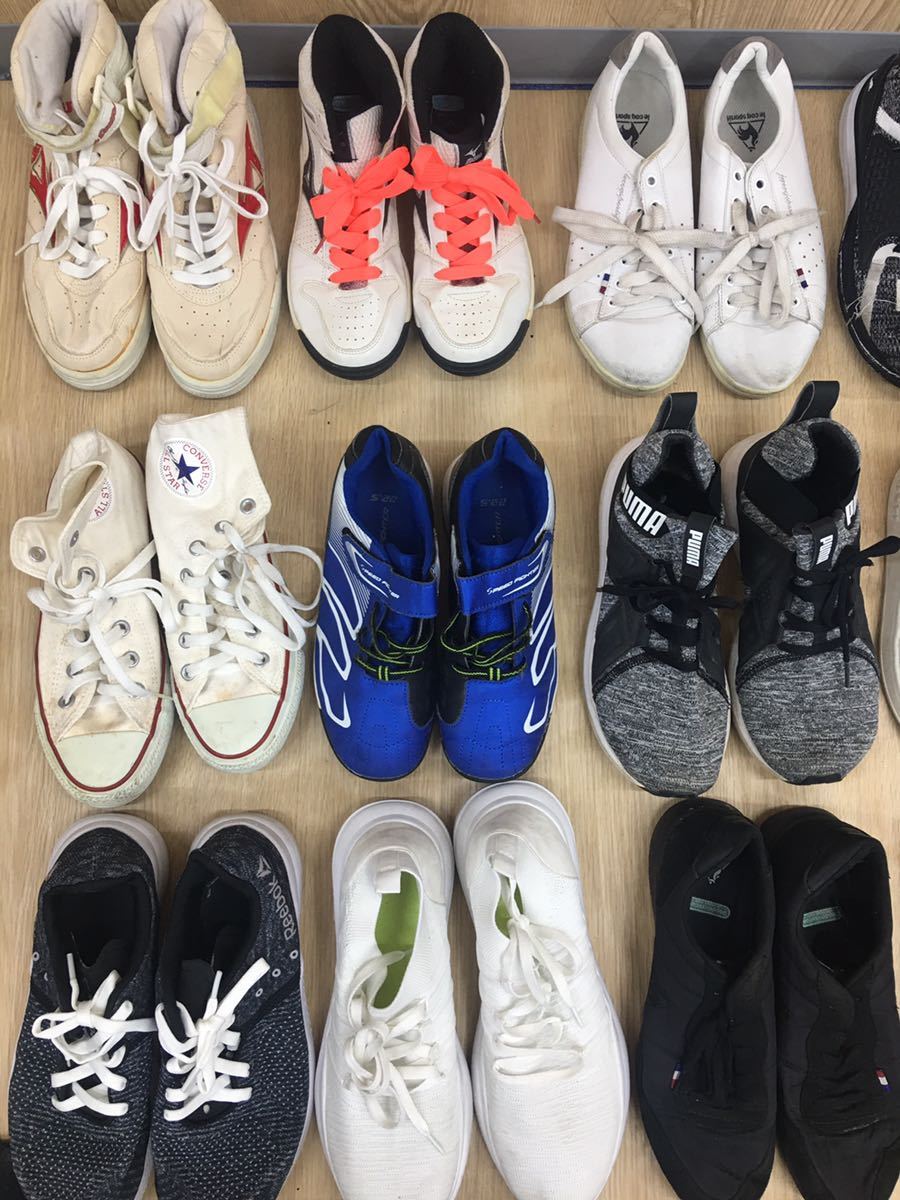 □12-2② キッズ シューズ 男の子 まとめ 30点 24、5㎝まで スニーカー ハイカット NIKE ナイキ adidas アディダス スポーツ ブランド_画像5