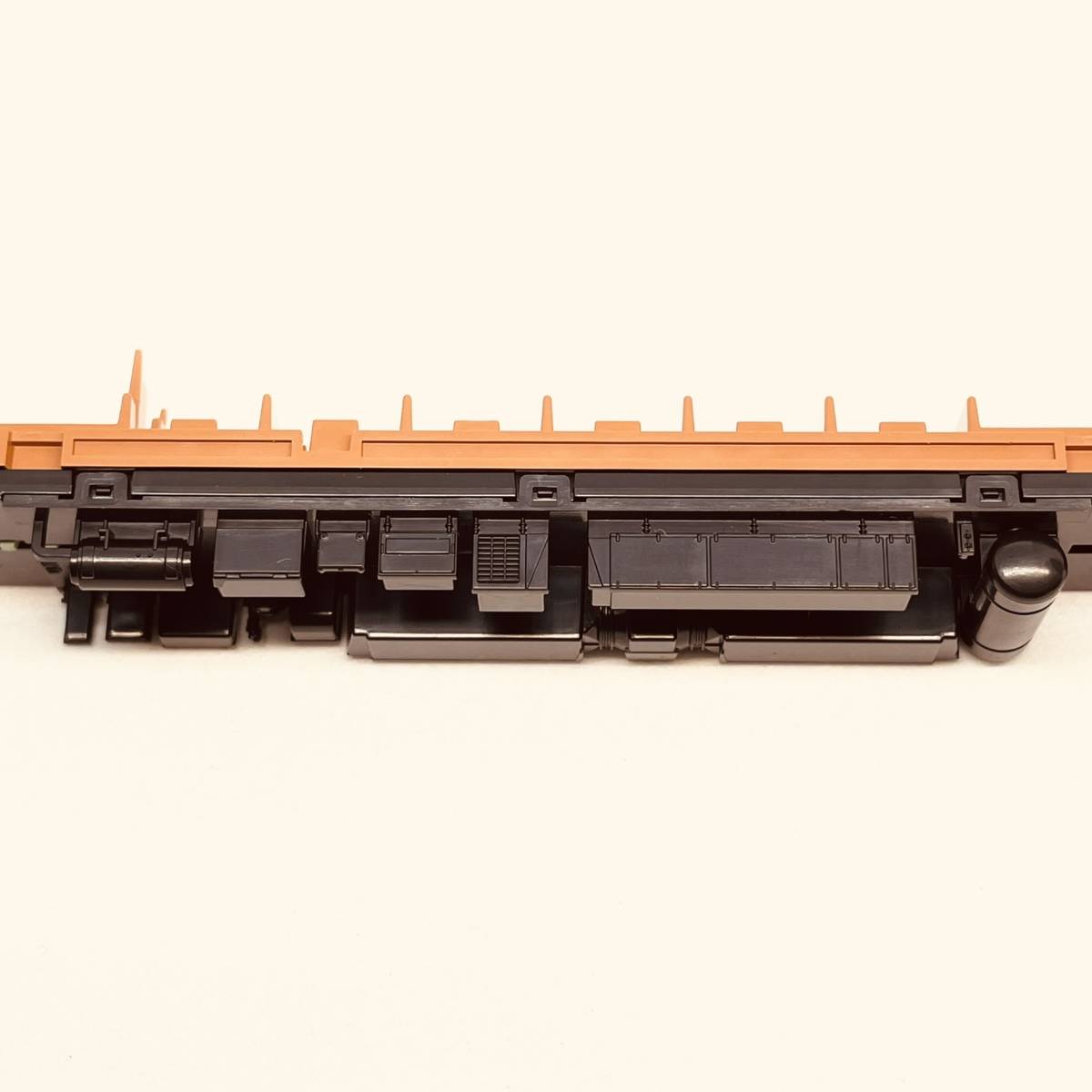 TOMIX クモハ475用 セミクロスシート+ウェイト+床板 1両分入り 98547 JR 475系電車(北陸本線・青色)セットからのバラシ_詳細画像です。