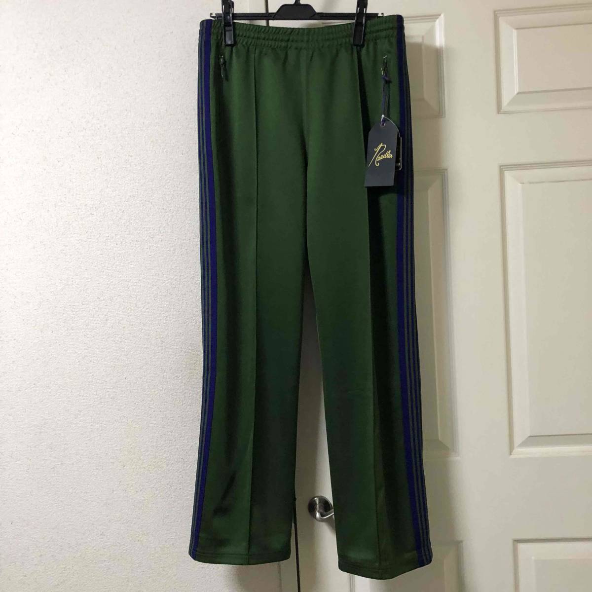 新品 未使用 Needles サイズM Track Pant Poly Smooth Ivy Green ニードルズトラック パンツ ポリ スムース アイビー グリーン_画像2