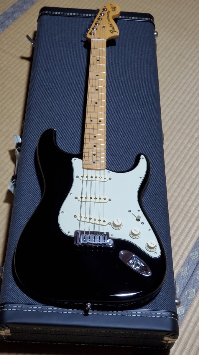 Yahoo!オークション - 希少 Fender USA The Edge(U2) Strat Yahoo!オークション - 希少 Fender USA The Edge(U2) Strat
