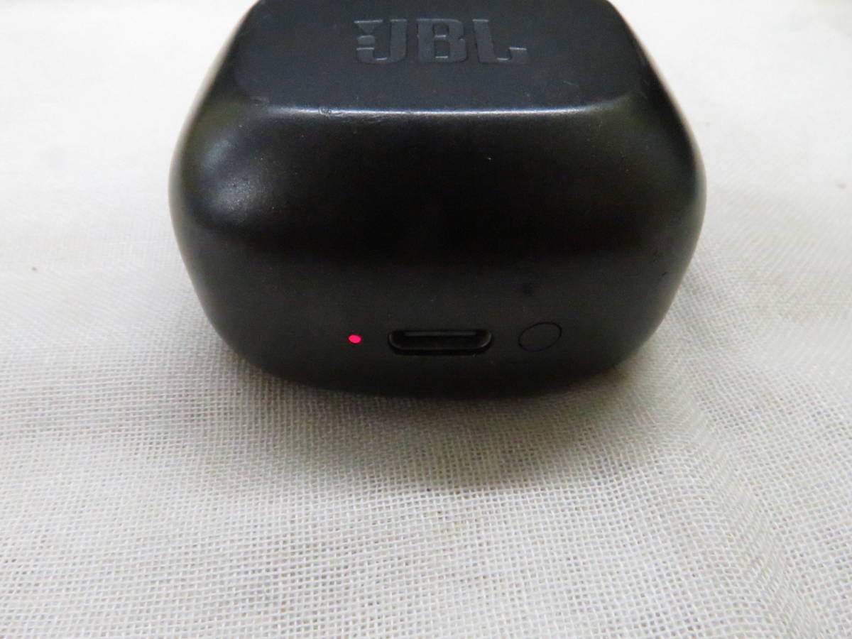 越☆☆６１　※動作確認済み※　ＪＢＬ　ジェービーエル　CLUB PRO+ TWS　完全ワイヤレスイヤホン　_画像2