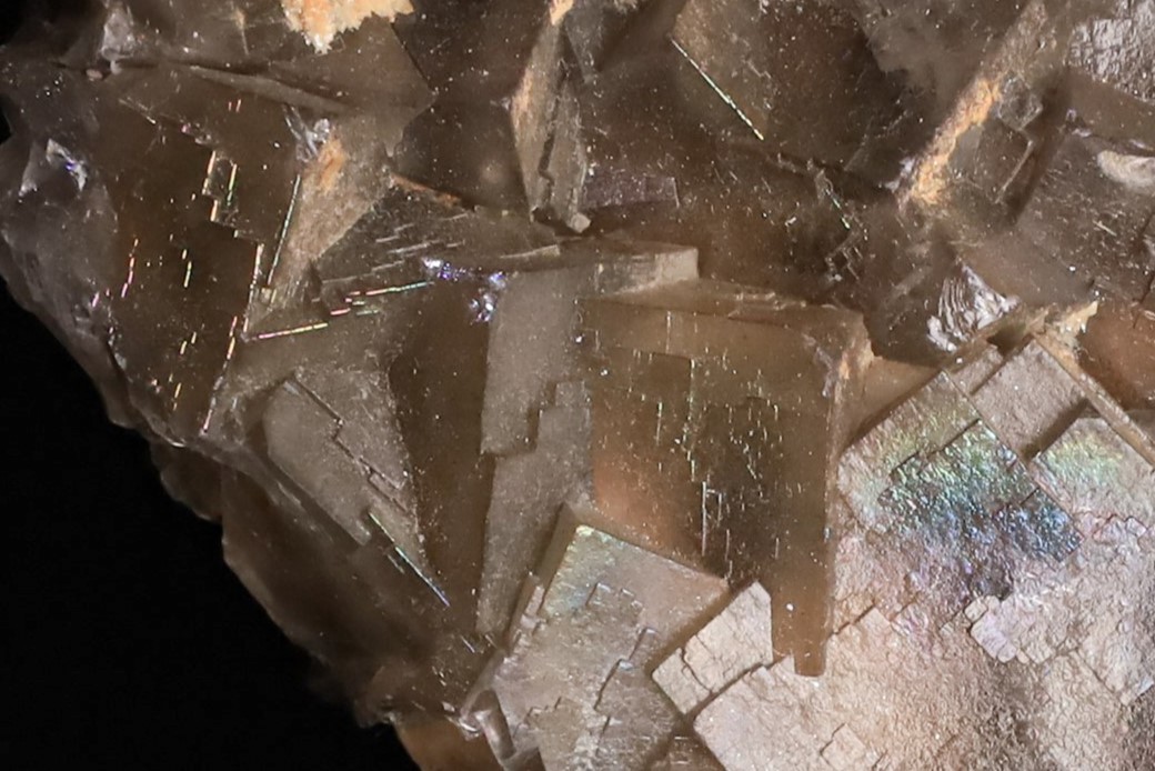 イリデッセンス メタリックレインボー 唯一無二のバローチスターン産ならではの『幾何学模様美』フローライト 132g 天然石 鉱物 標本_画像9