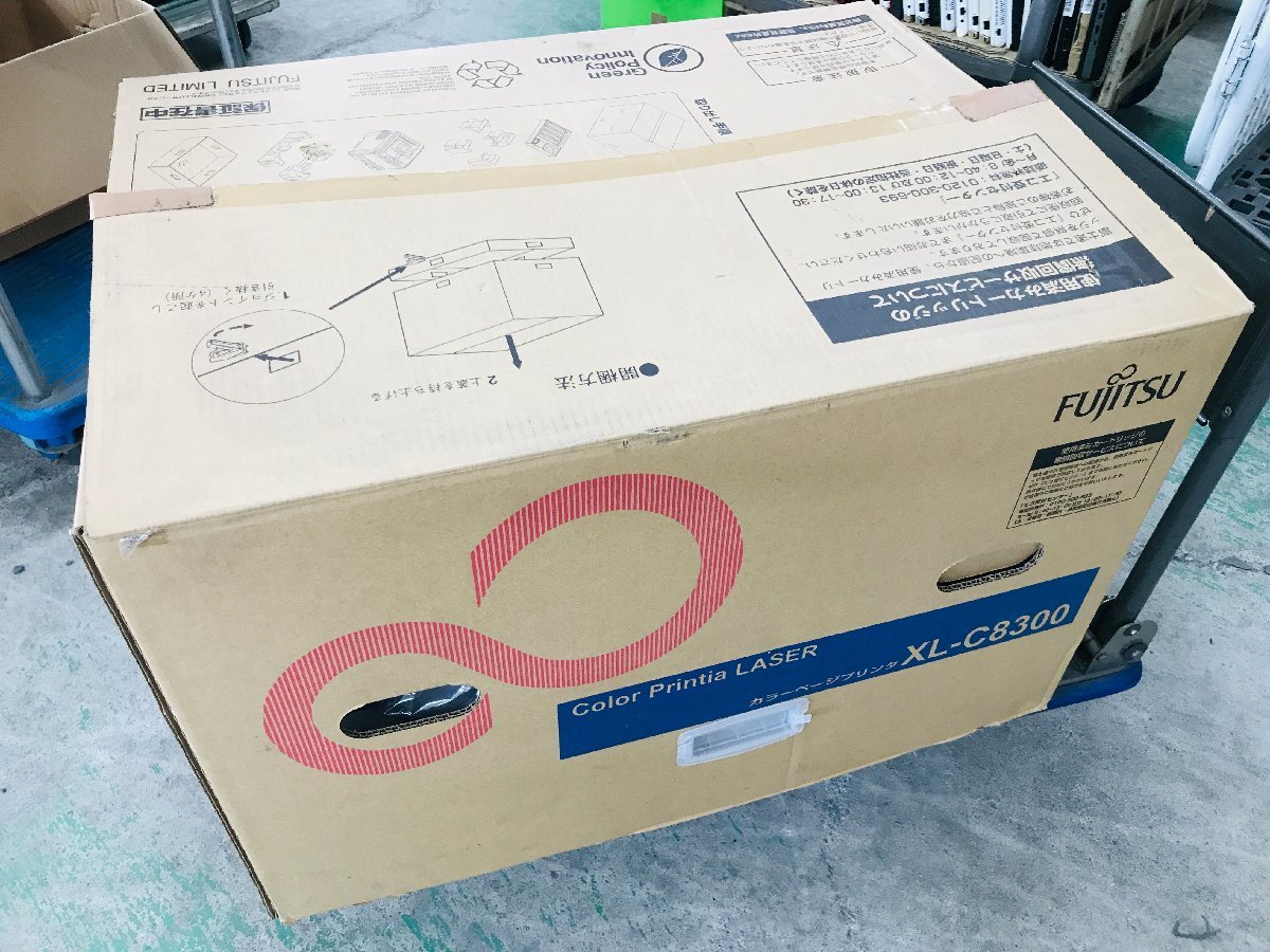 中古未使用品　FUJITSU◎A3対応 カラーページプリンター◎XL-C8300　トナーカートリッジ 4個付属　大阪八尾市引き取り限定　_画像1