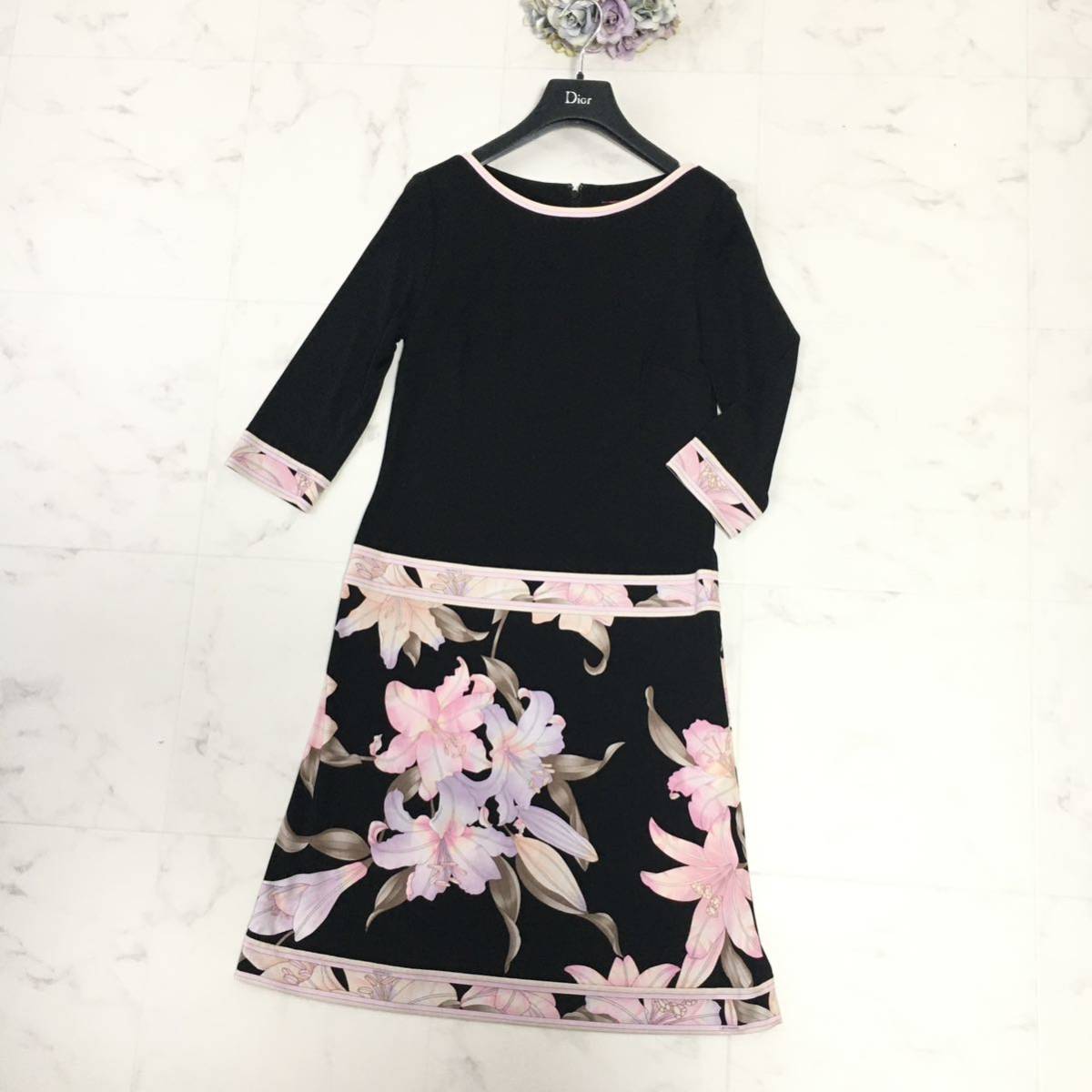 美品 近年 LEONARD レオナール カンカン 美しい花柄 ワンピース 美品 近年 LEONARD レオナール カンカン 美しい花柄 ワンピース