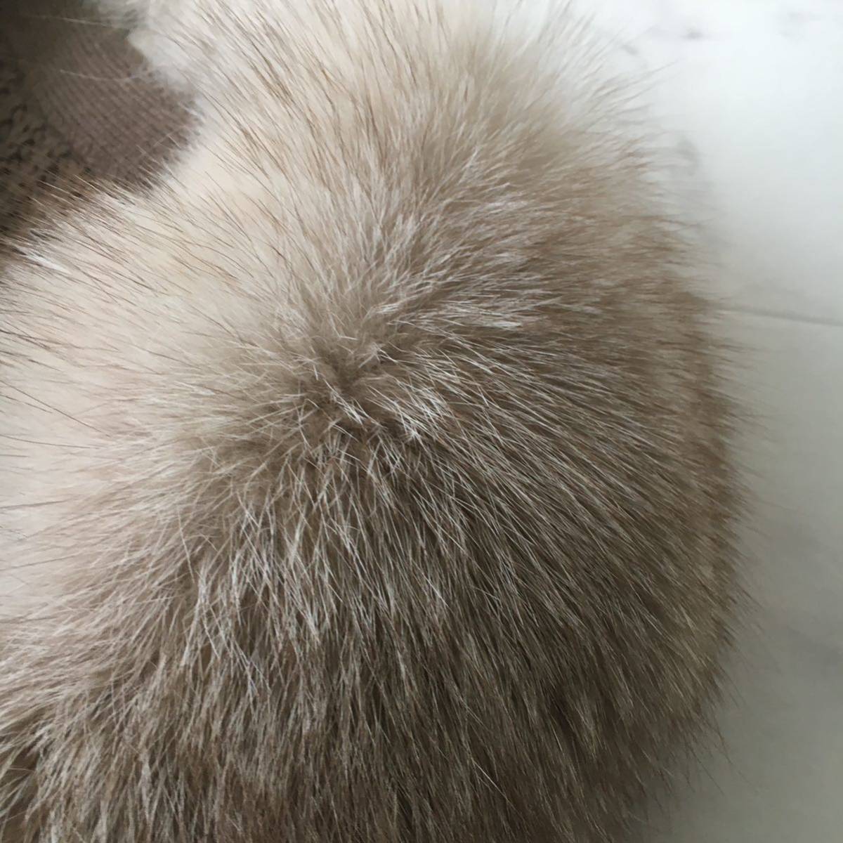 美品 FOXEY フォクシー カシミヤ100% ファー ニット コート 送料 美品 FOXEY フォクシー カシミヤ100% ファー ニット コート 送料