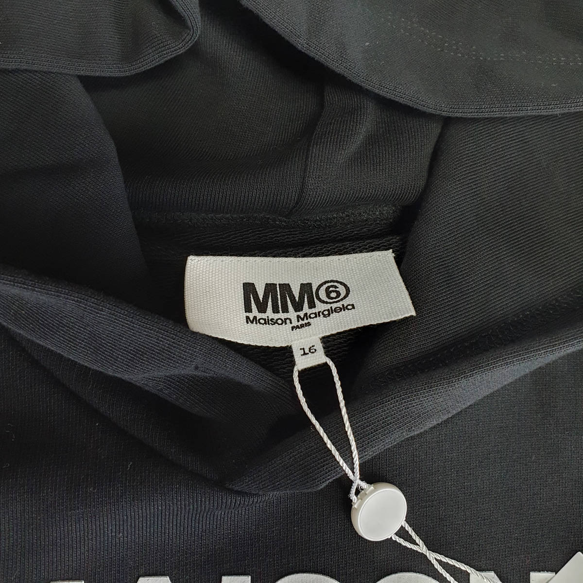 【 новый товар  *   неиспользуемый 】MM6 Maison Margiela kids  лого   ... парка   черный  16Y M60236MM007
