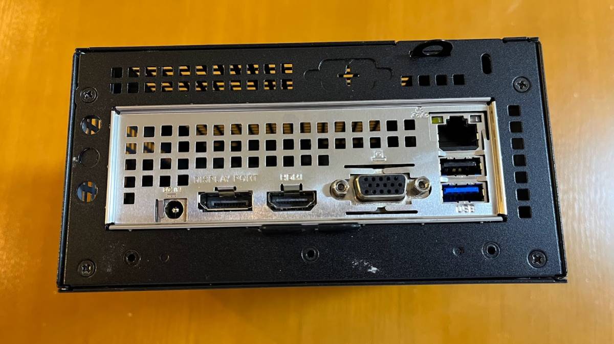 ASRock DeskMini X300 + Ryzen5 5600G + メモリ32GB(ベアボーン