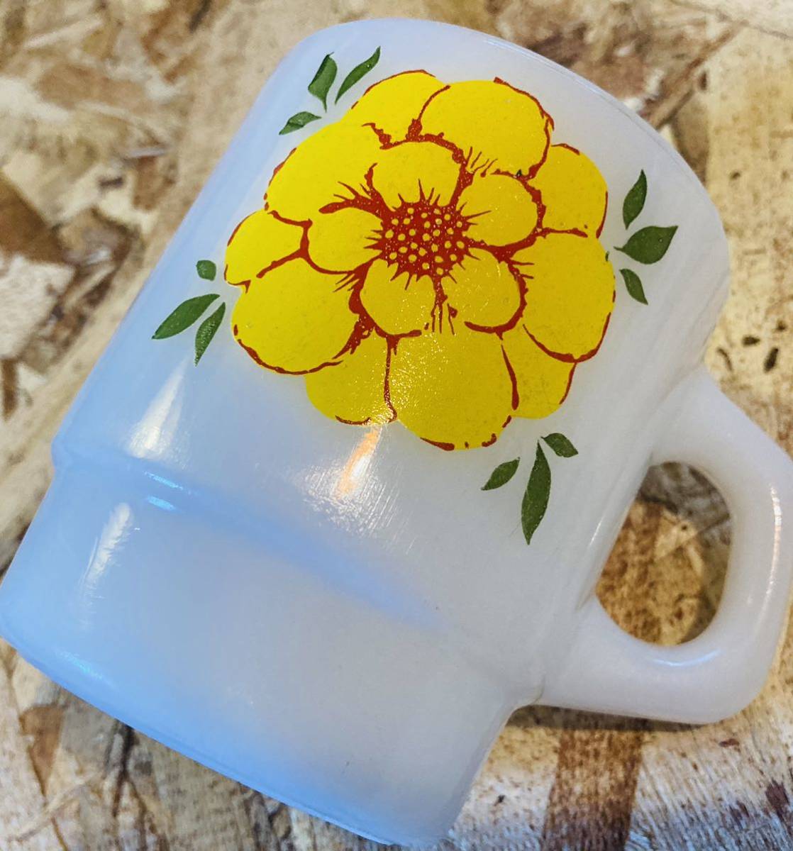 70' vintage FIRE-KING flower Mug×2◇ビンテージファイヤーキングデイブレイカーマグ◆昭和レトロ当時◇花柄ミルクグラス◆食器_画像7